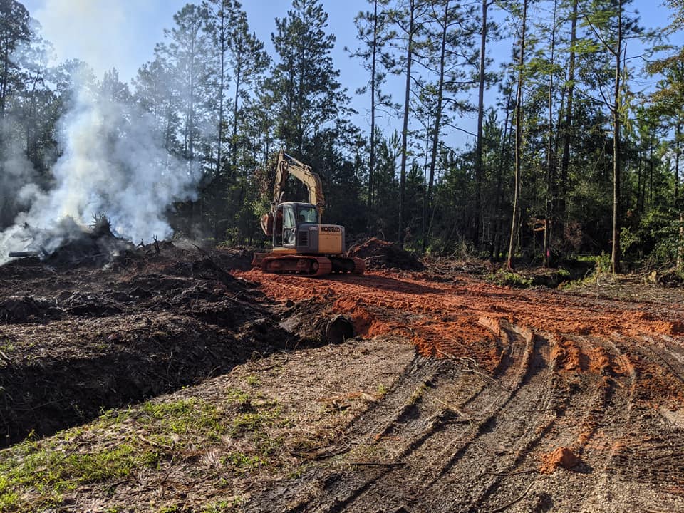 land clearing & excavation covington la from a professional company